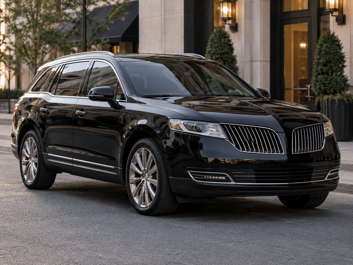 Medium Size SUV Lincoln MKT or Equivalent